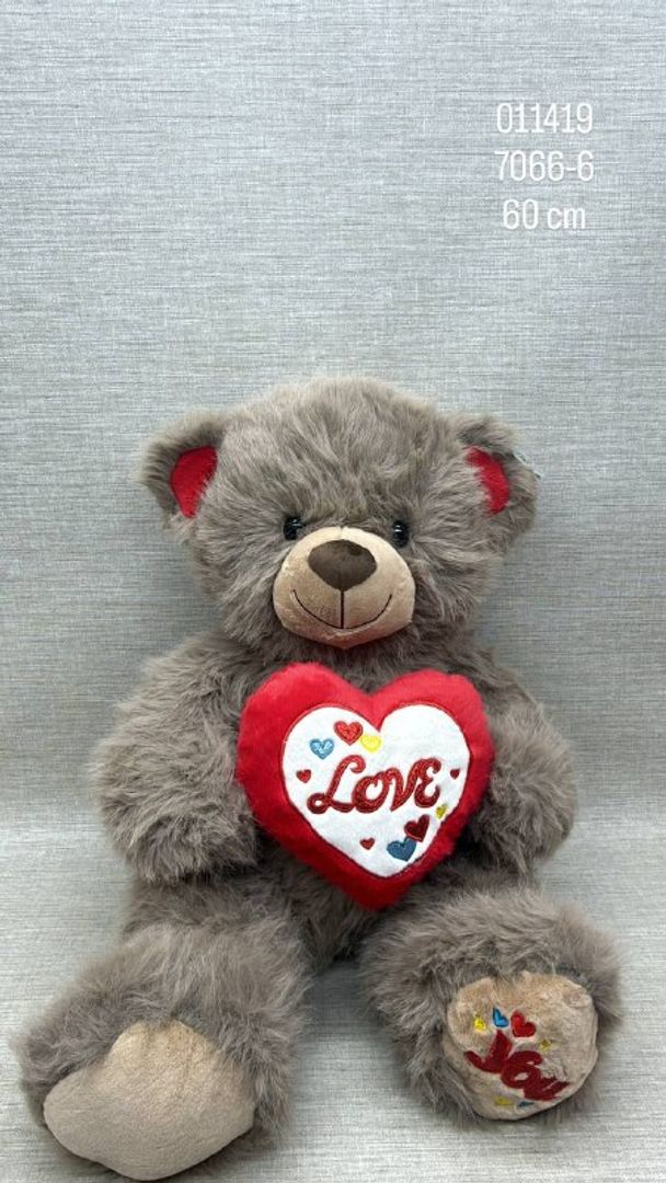 OSO MEDIANO CON CORAZÓN 60 CM