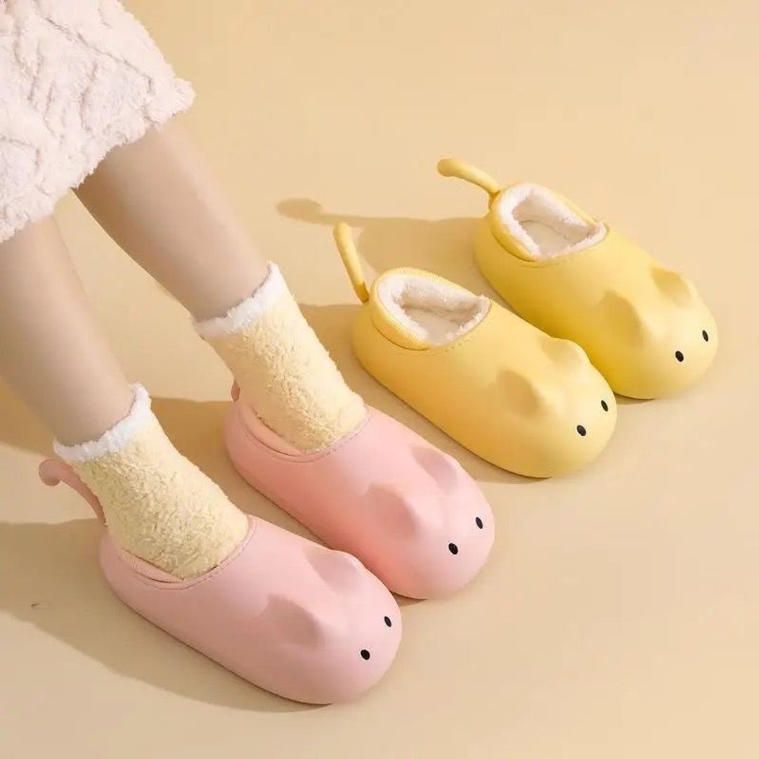 Pantuflas tipo croc ratoncito