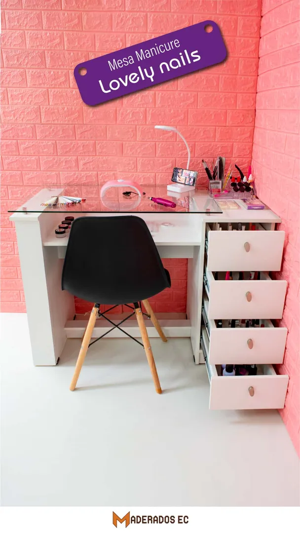 Manicure - Lovely Nails