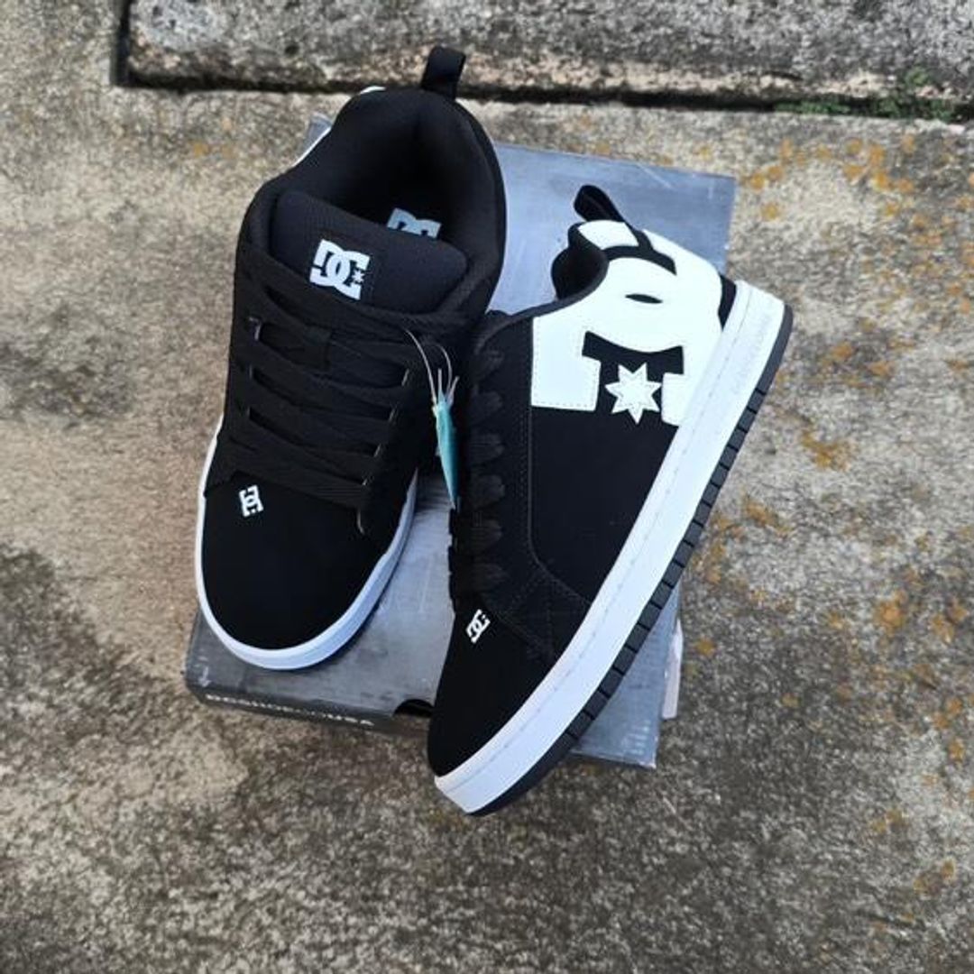 DC SHOES