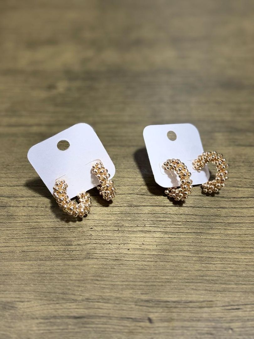 ARETES  EN RODIO