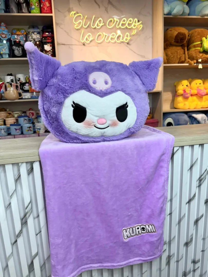 cobija almohada FAMILIA SANRIO de peluche