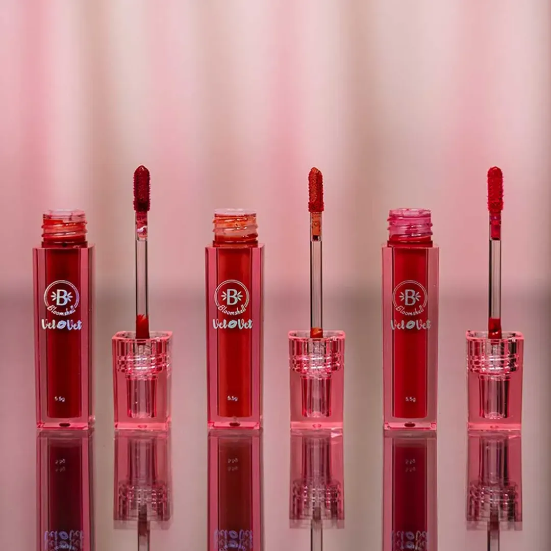 Velvet Lip Gloss + Tinta Bloomshell