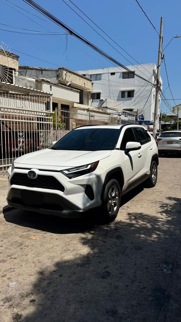 TOYOTA RAV4 HIBRIDA 2022