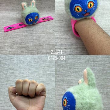 Imagen del producto MANILLA DE LAS GUERRERAS K-POP