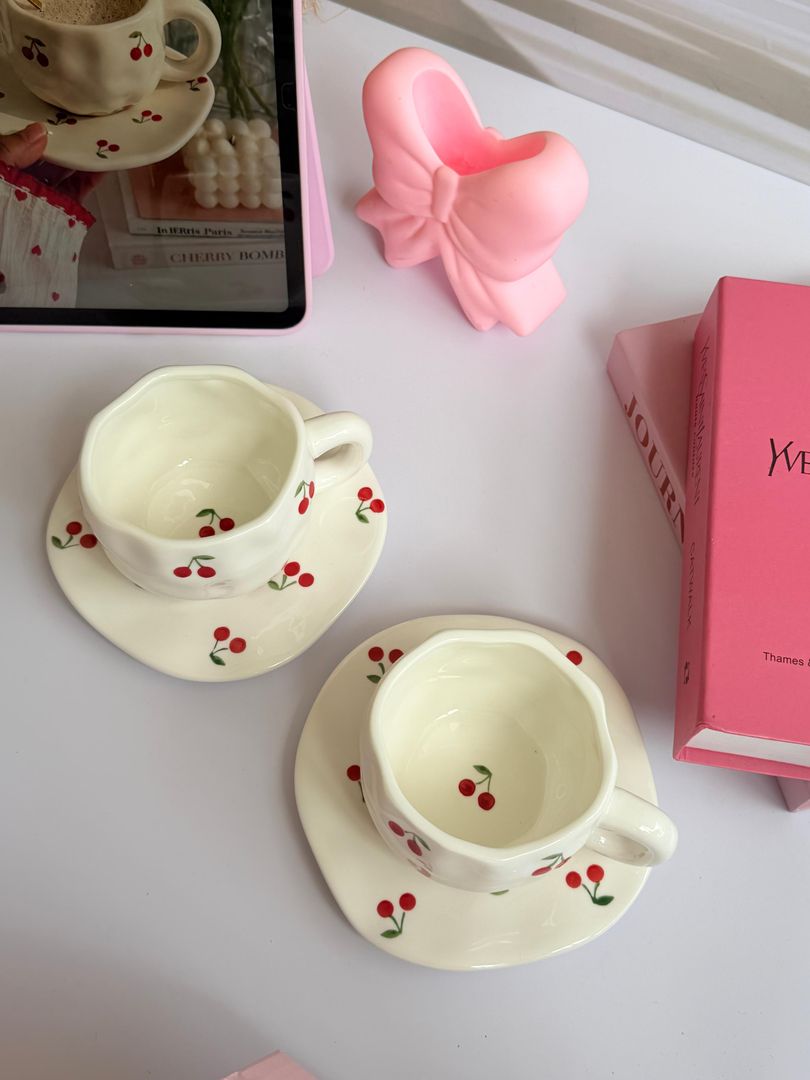 MUG + PLATO CHERRY