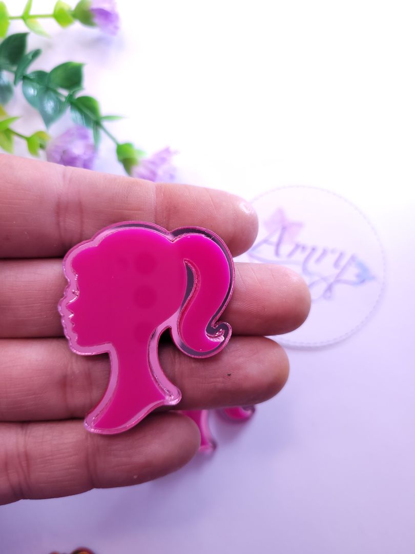 Acrílico 4.5x3.8cm silueta  rosado y rosa claro