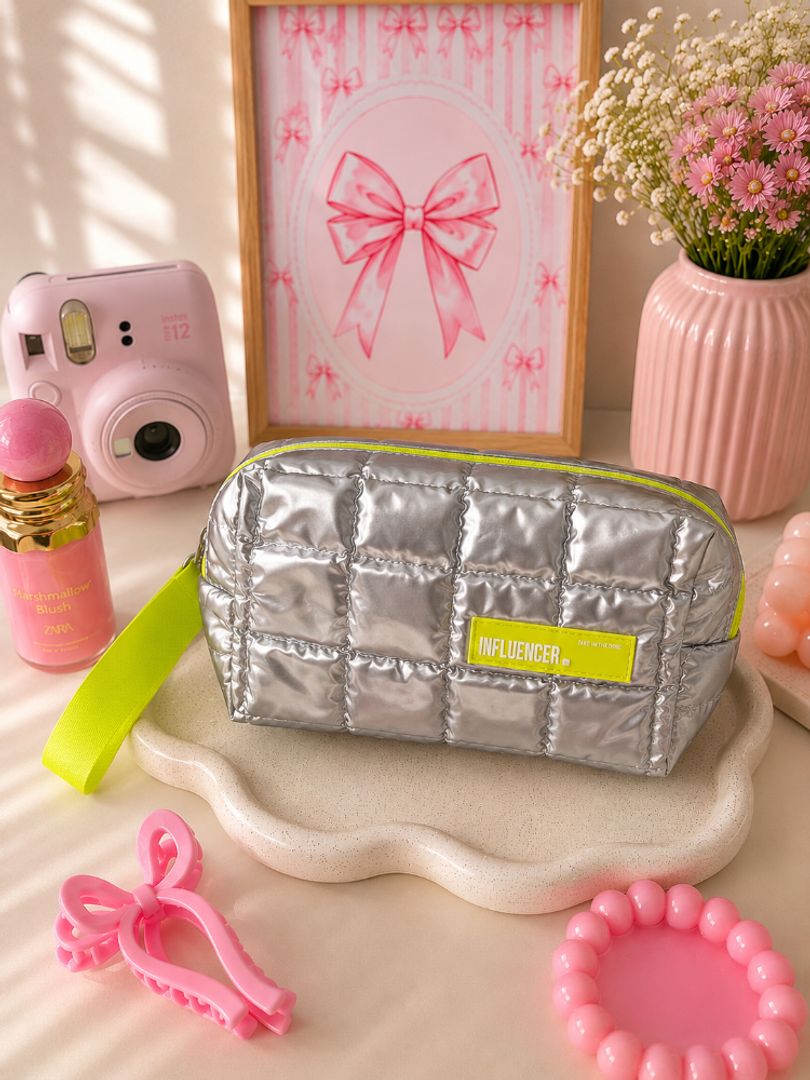 Cosmetiquera acolchada influencer 