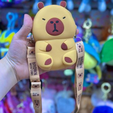 BOLSO SILICONA LABUBU & CAPYBARA  - imagen 1