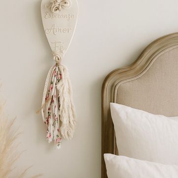 Imagen del producto Corazón Madera Blanco VENDIDO 