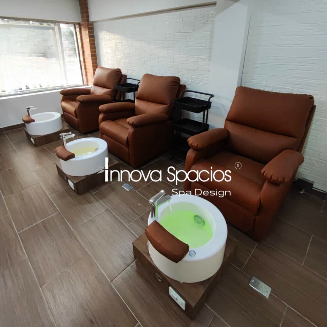 PEDÍ SPA GIRO (No incluye grifería)