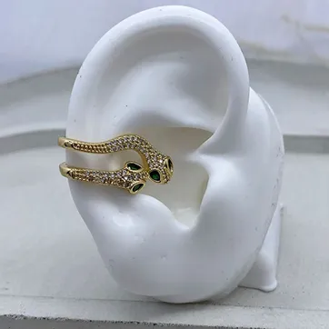 Imagen del producto Earcuff serpiente, oro rosa, covergold 