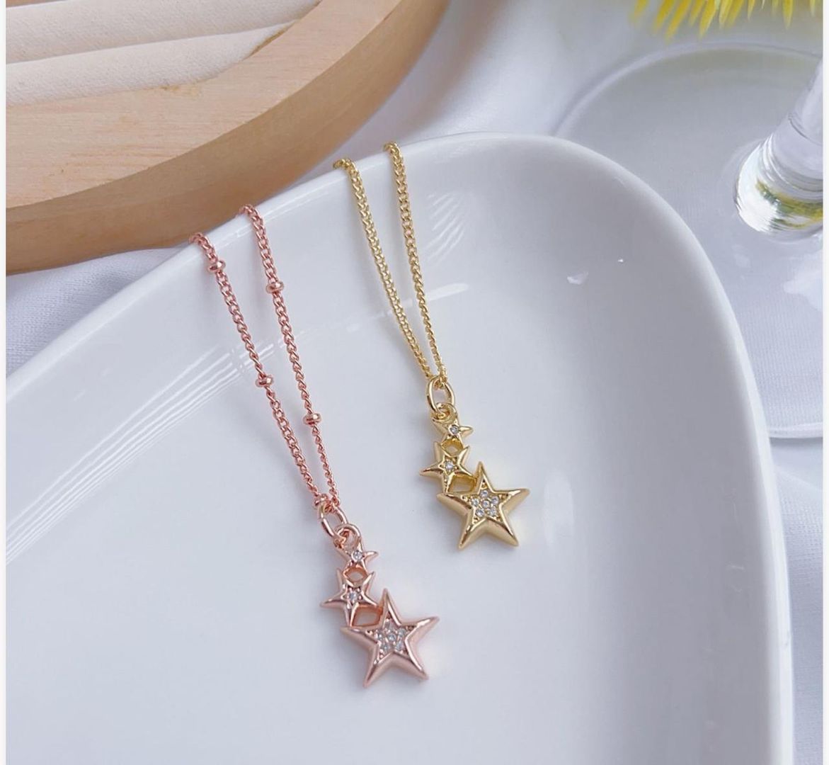 COLLAR DE ESTRELLAS