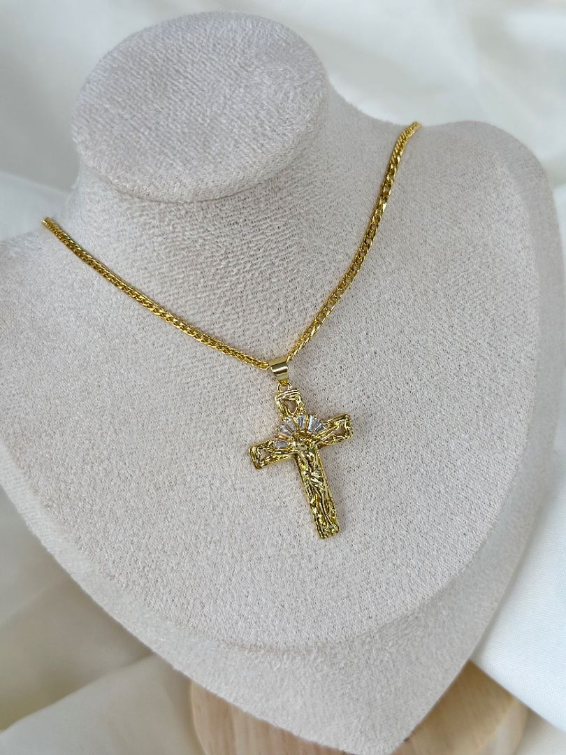 Cadena cristo circonias 