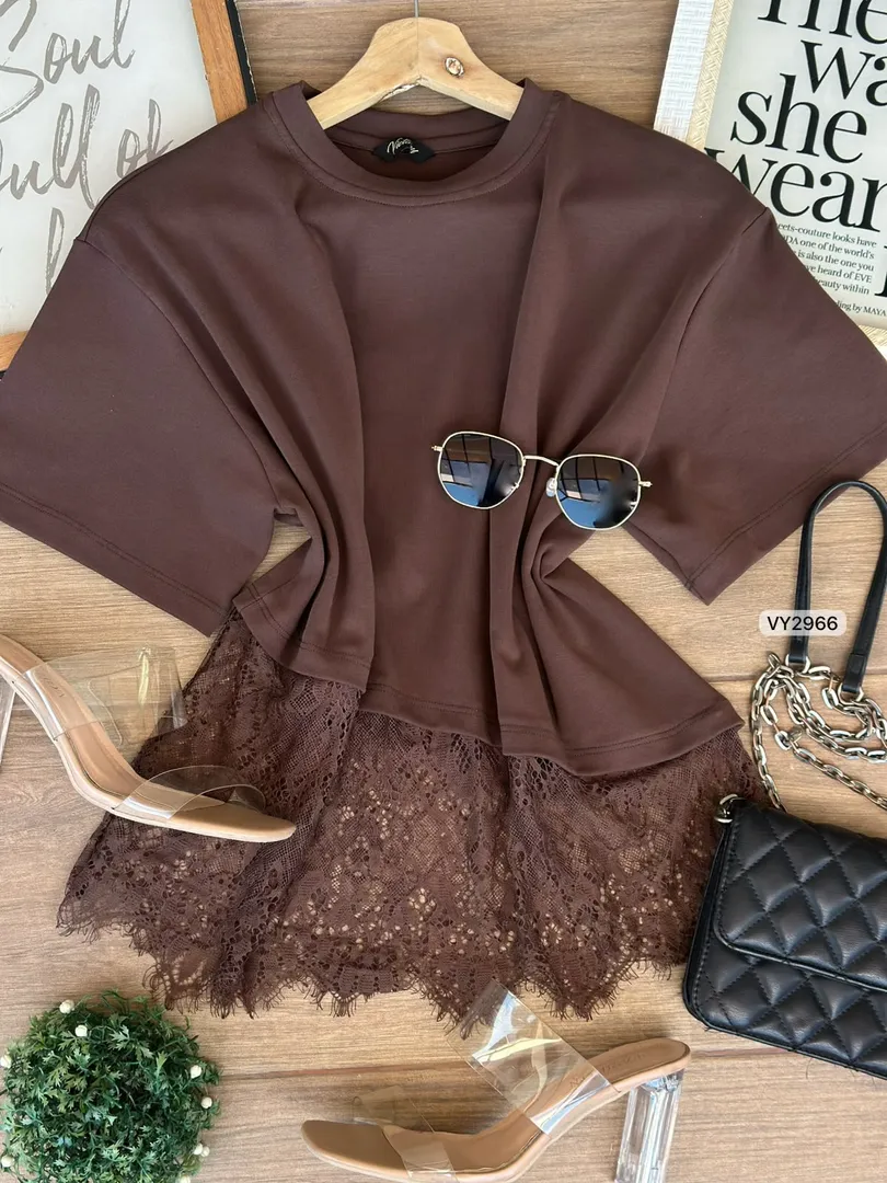 BLUSA TELAFRIA CON BLONDA PARTE INFERIOR VY2966