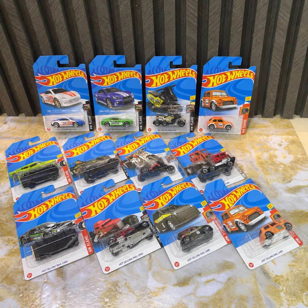CARROS Y MOTOS HOTWEELS