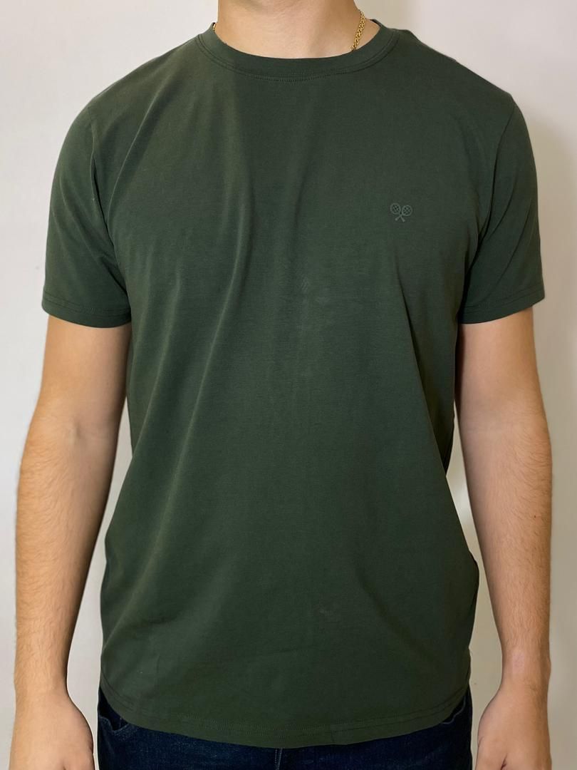 CAMISETA TENNIS ESSENCIALS - VERDE