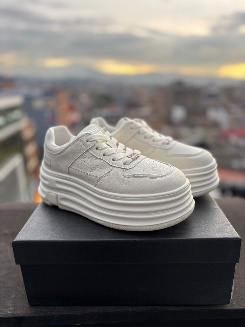 TENI PLATAFORMA MIU MIJ 