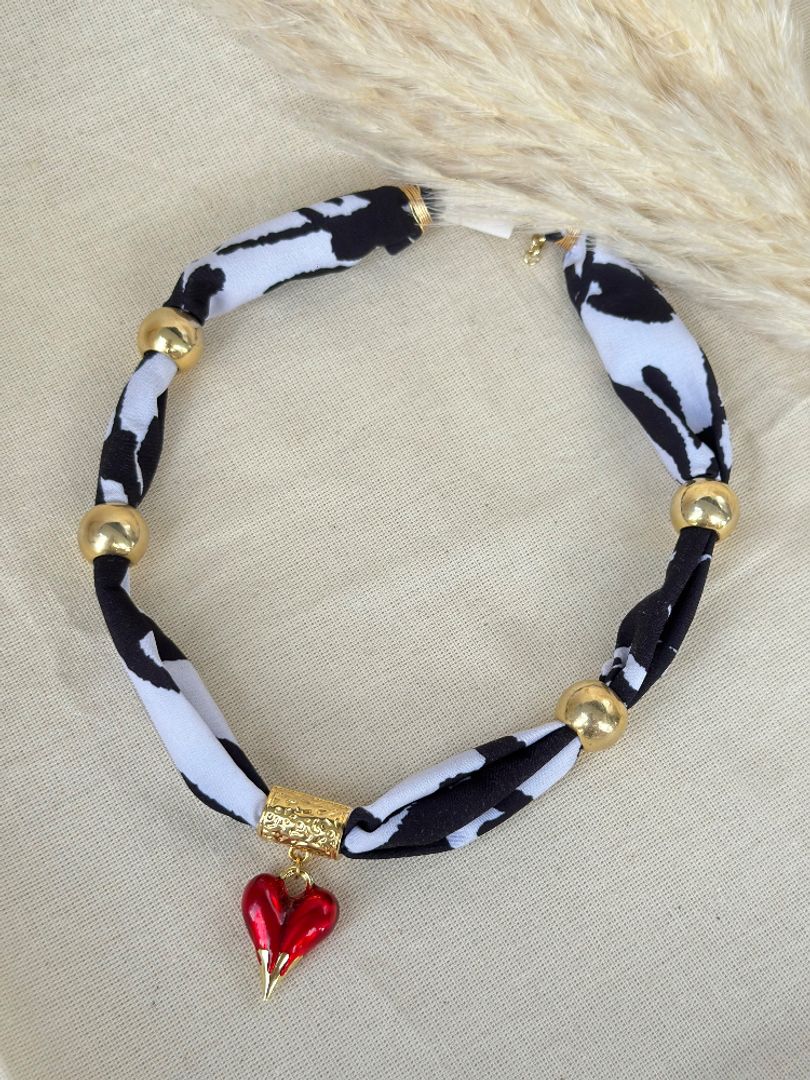 Bandana corazón rojo 