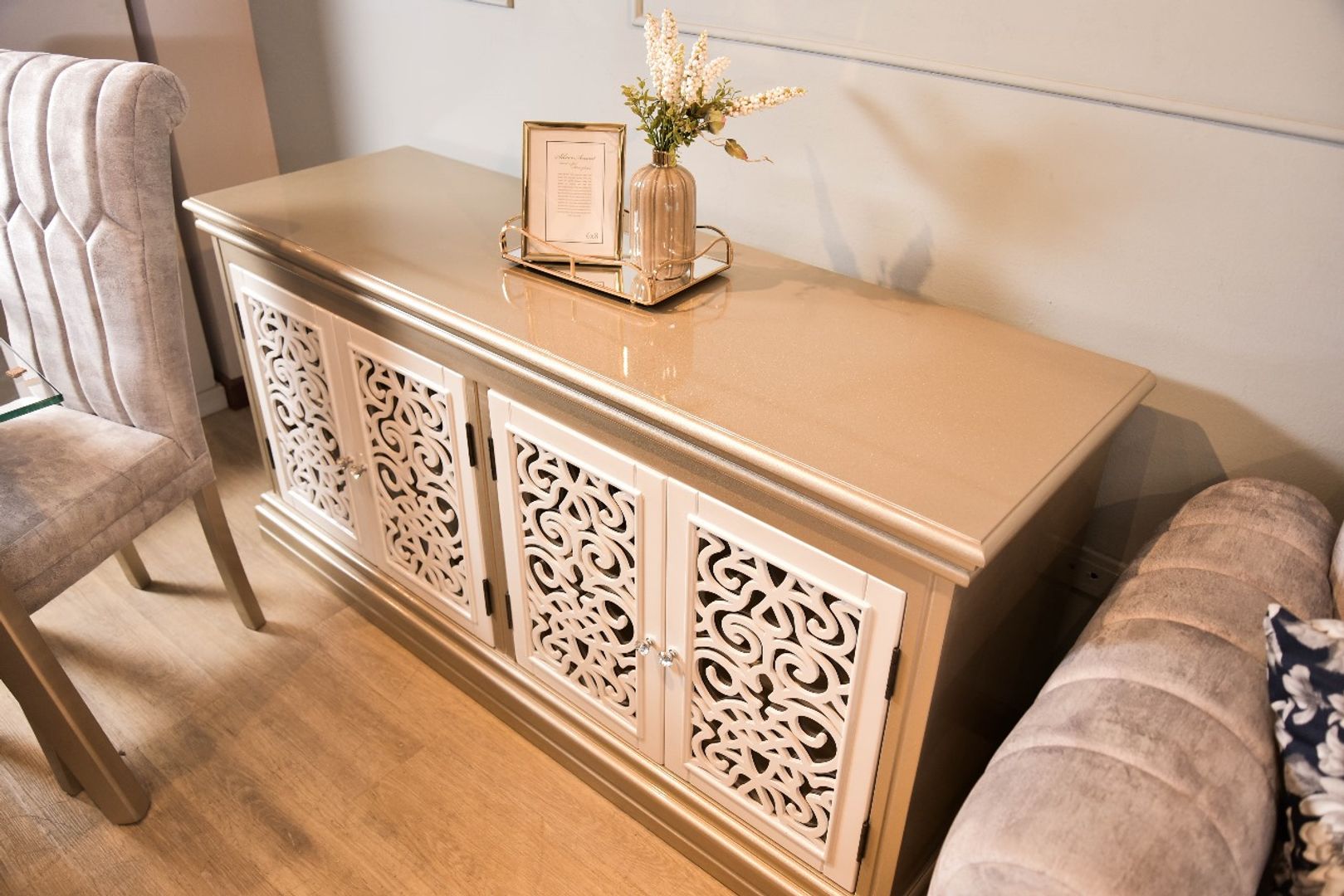 BIFFE PERSA CHAMPAÑA SIN MARCO ESPEJO