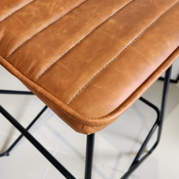 Butaco para barra en cuero - imagen 7