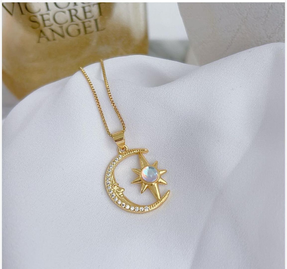 COLLAR LUNA Y ESTRELLA