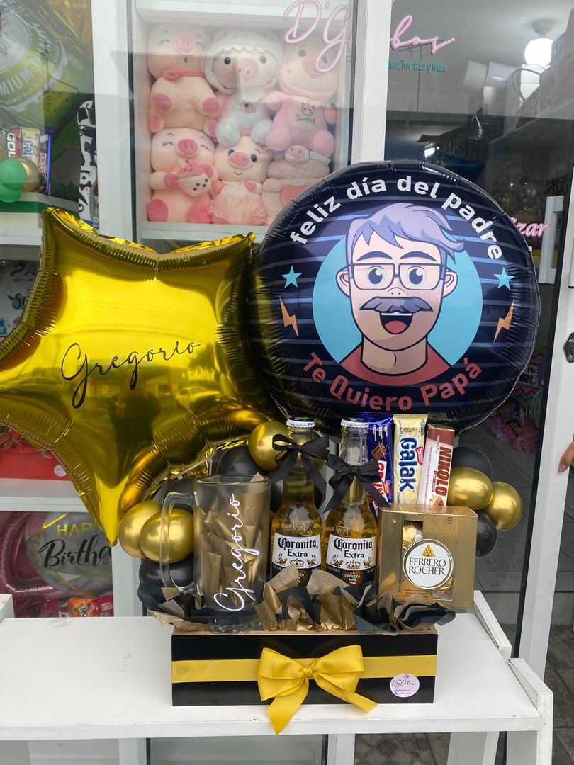 Detalle con cervezas, vaso cervecero,chocolates