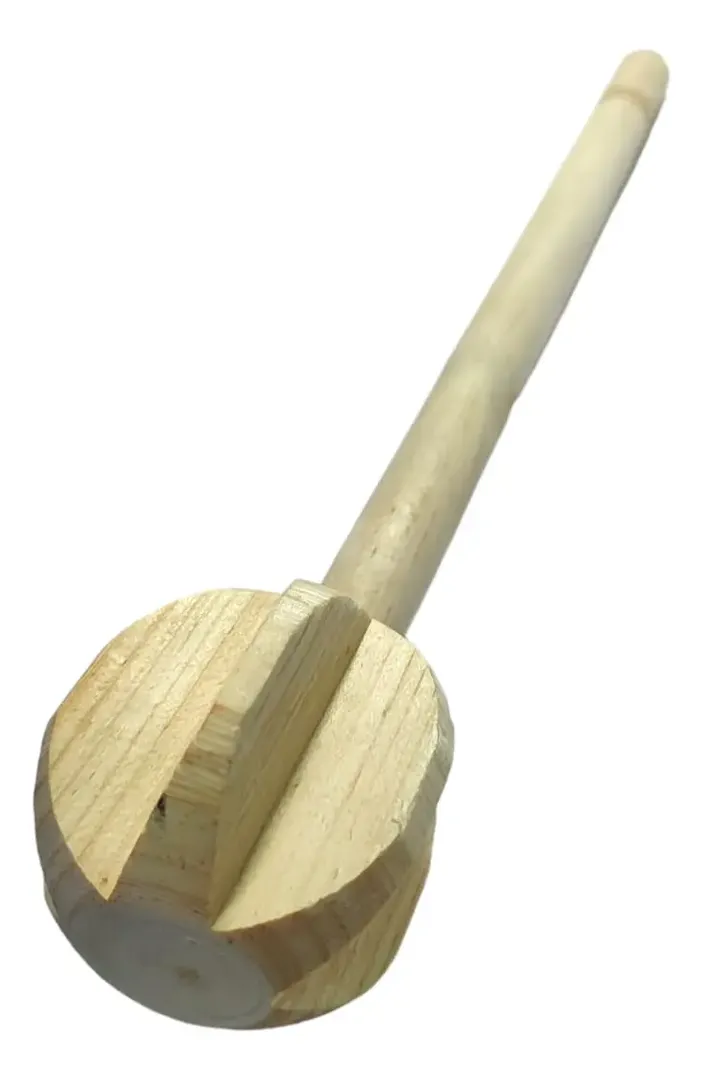 MOLINILLO DE MADERA PARA CHOCOLATE