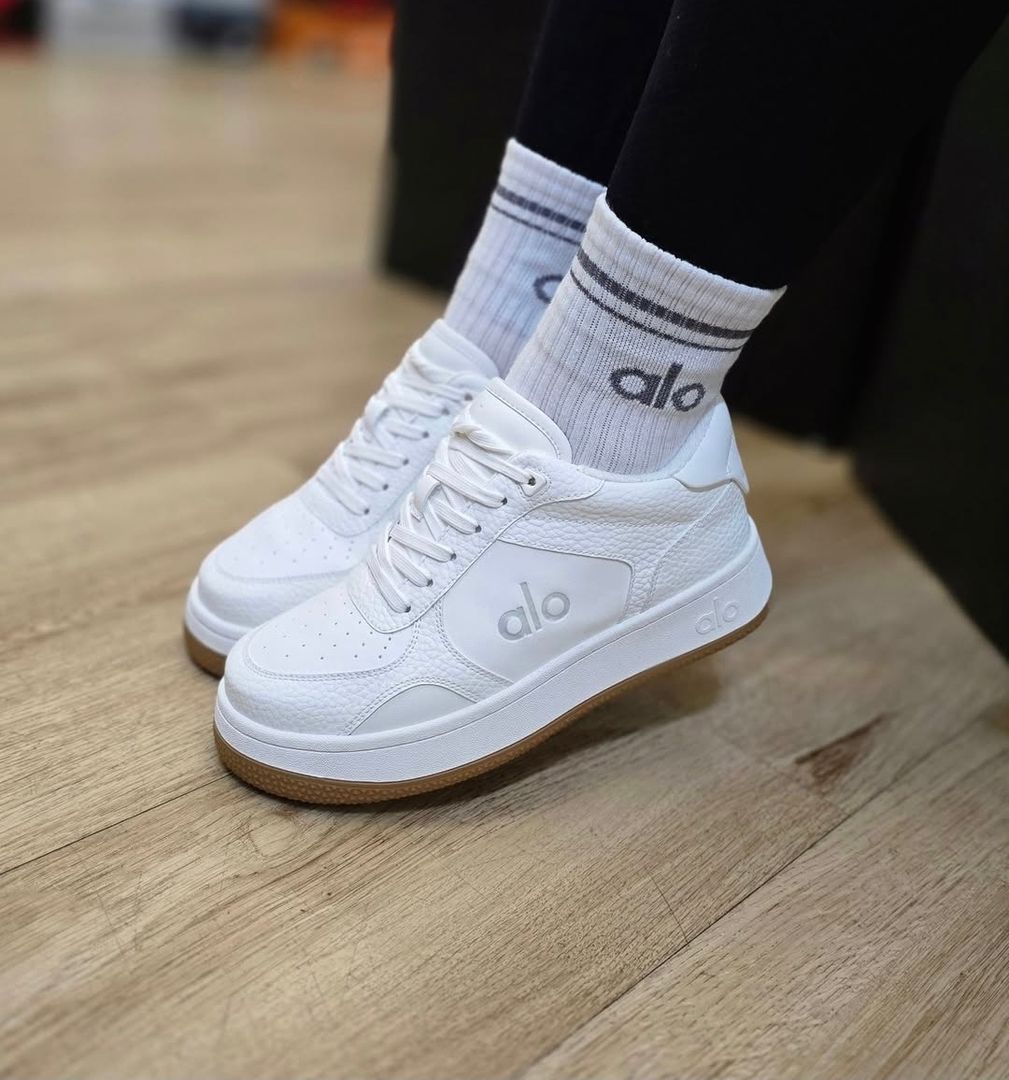alo x 01 Classic White 