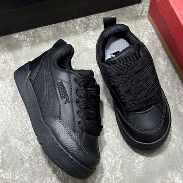 Imagen del producto PUMA PARK TODO NEGRO