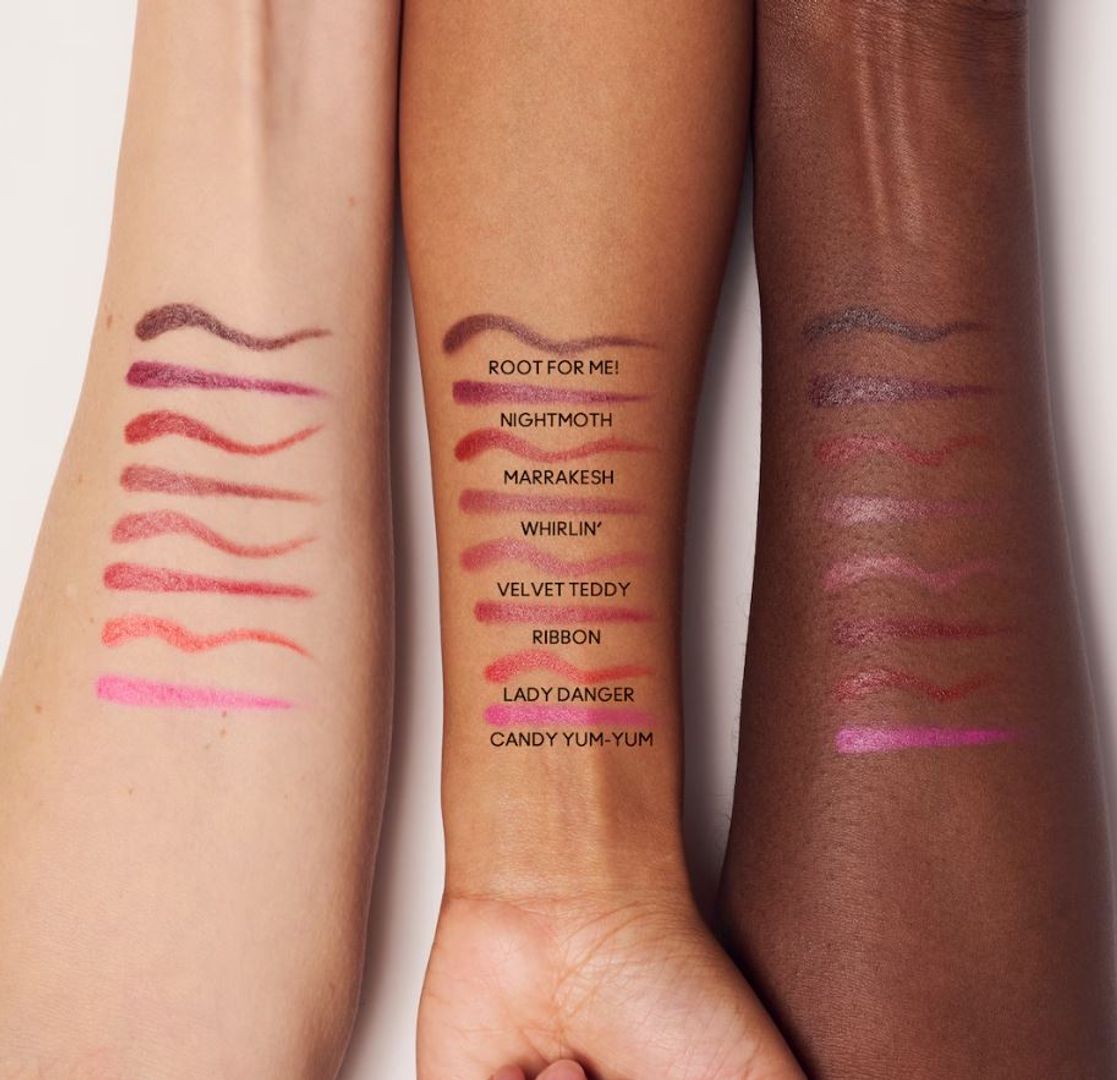 MAC LIP GLAZER GLOSSY LINER