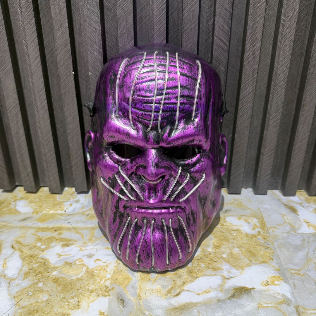 MÁSCARA DE LUZ THANOS