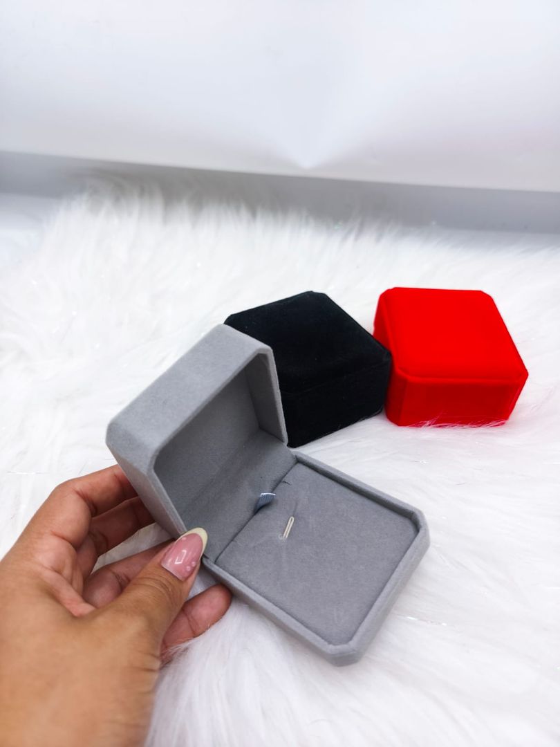 CAJA PARA ADEREZO JM098