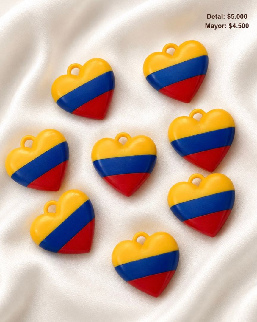 Dije corazón Colombia 