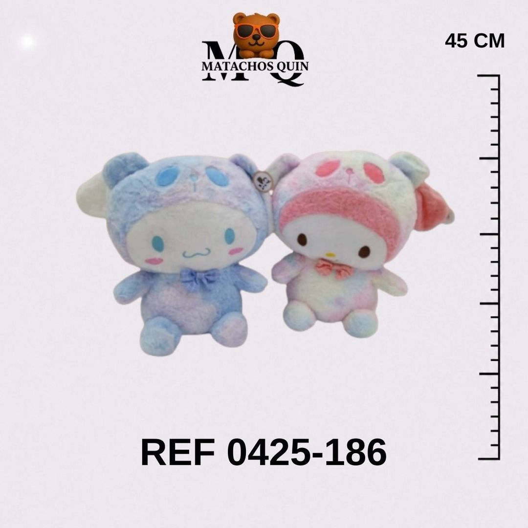 CINNAMOROLL & MY MELODY CON DISFRAZ