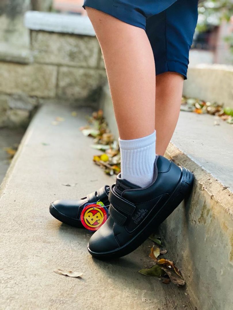 BUBLERGUMMER NEGRO EFRAIN