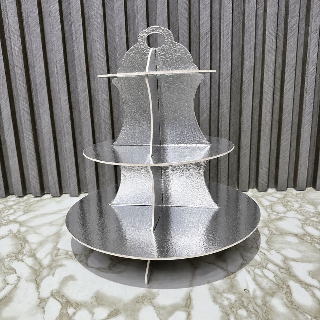 TORRE DE CUPCAKES EN CARTÓN 