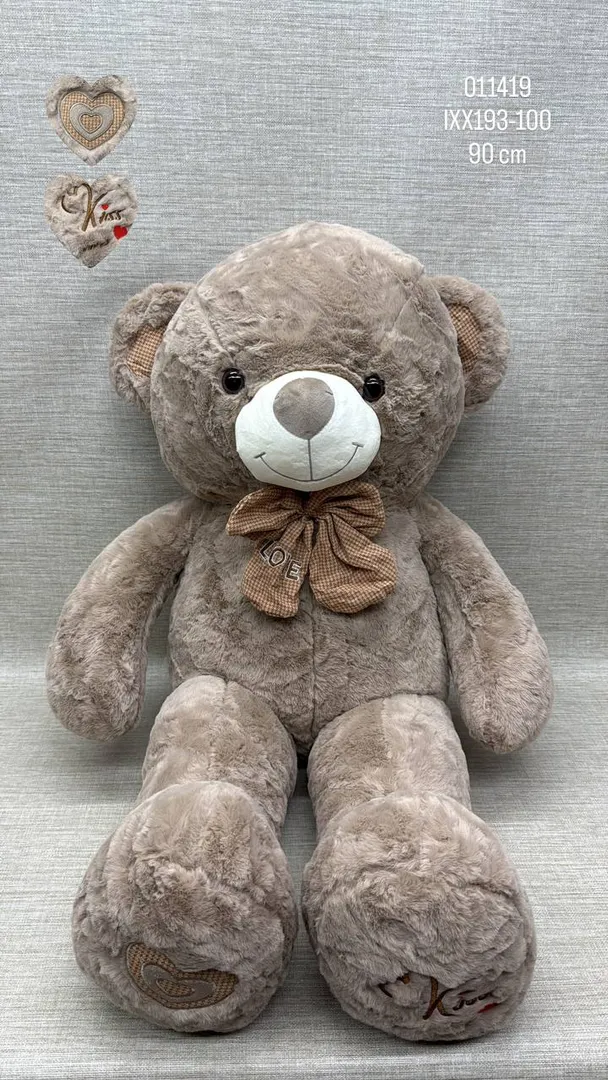 OSO PATAS LARGAS CAFE CLARO CON BORDADO KISS ME 90 CM