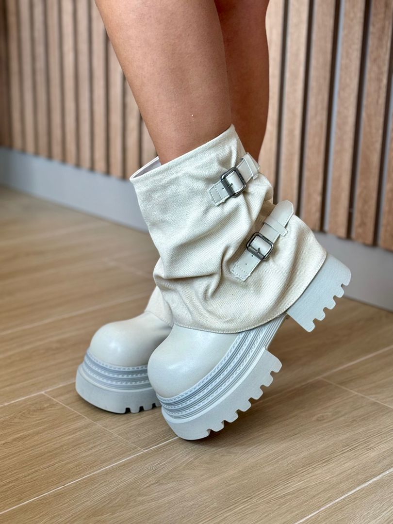 BOTAS BEIGE DENIM 