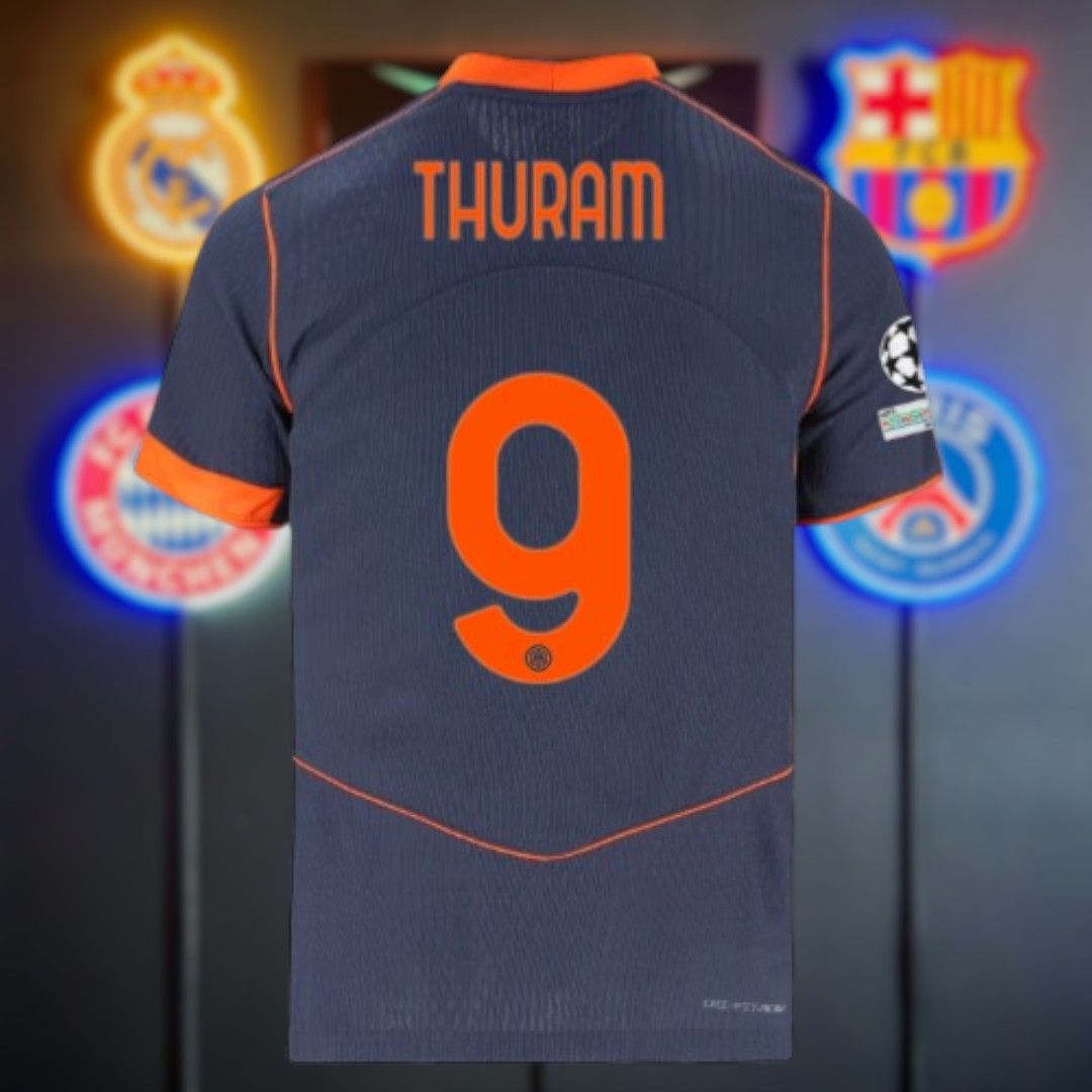 Inter Milan 2025-26 Tercera Player