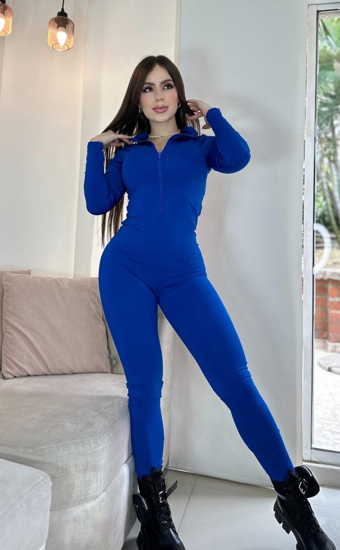 Enterizo largo manga larga