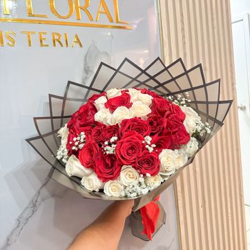 Imagen del producto 50 ROSAS