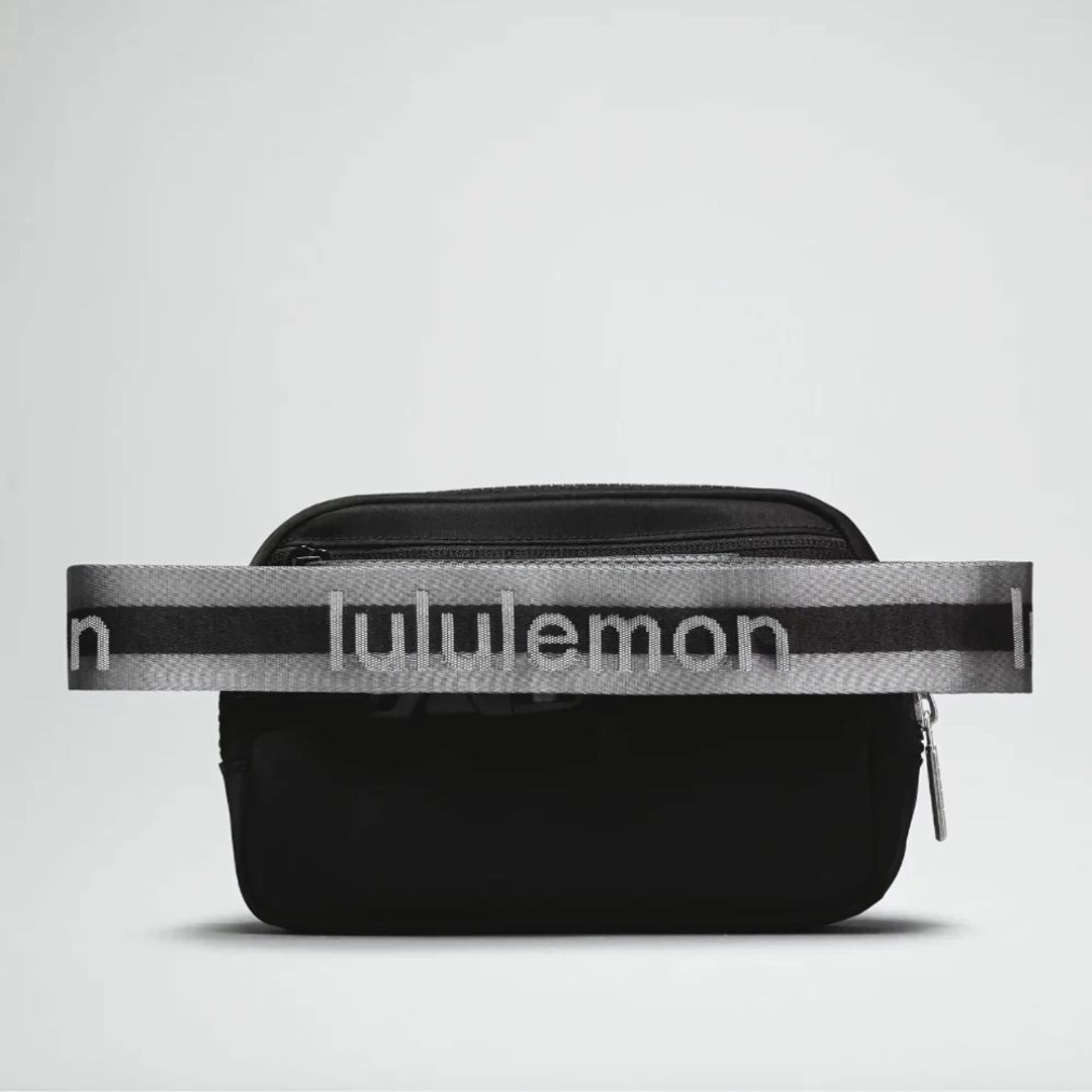 Wordmark Belt bag Black/silver