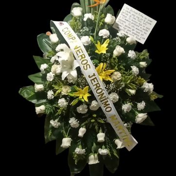 Imagen del producto blanco y toque de amarillo