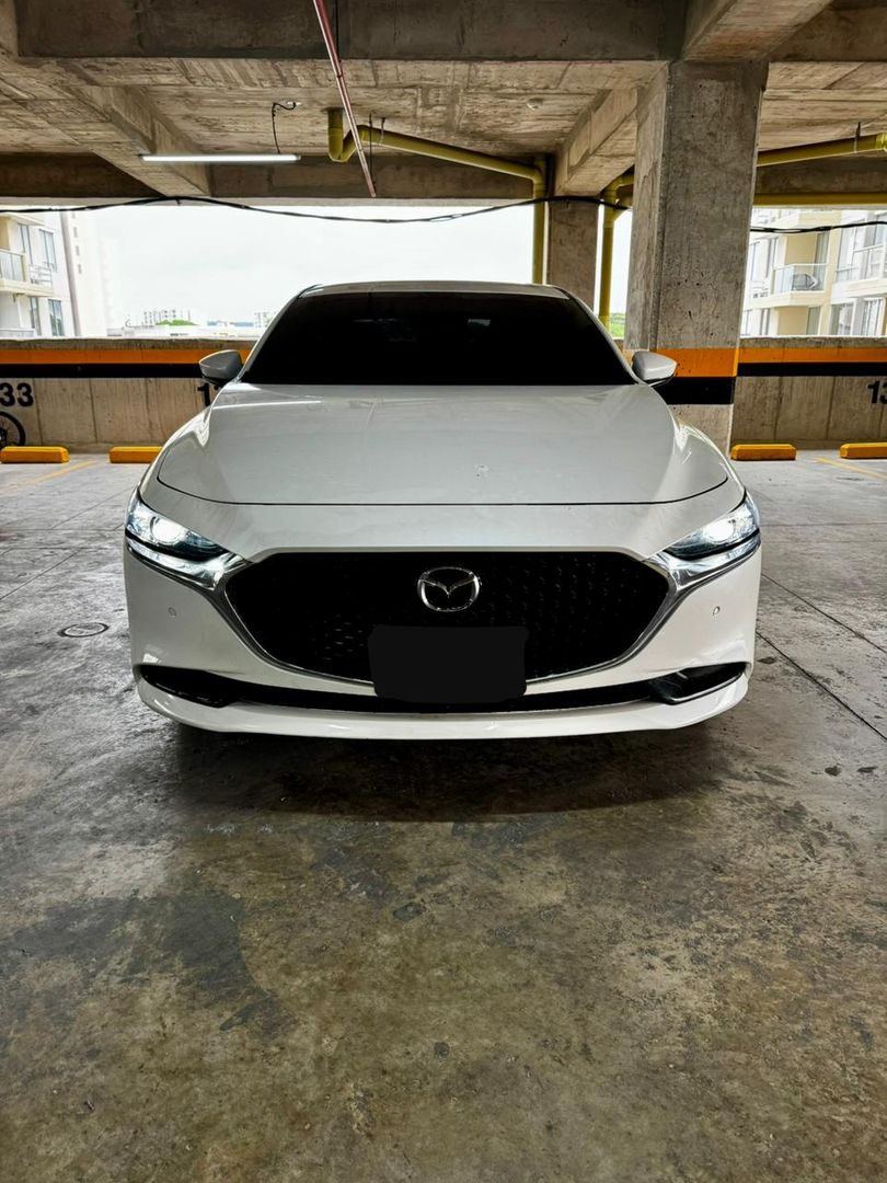 MAZDA 3 AUT 2.0L TOURING 2022