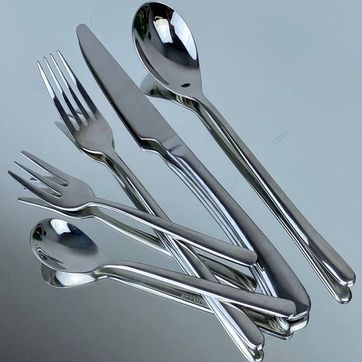 Imagen del producto Juego de Cubiertos (5 pzs.) Plateado.