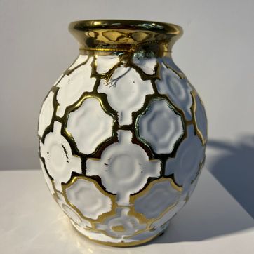 Imagen del producto BASE MARMOLEADA CON DORADO CROMADO