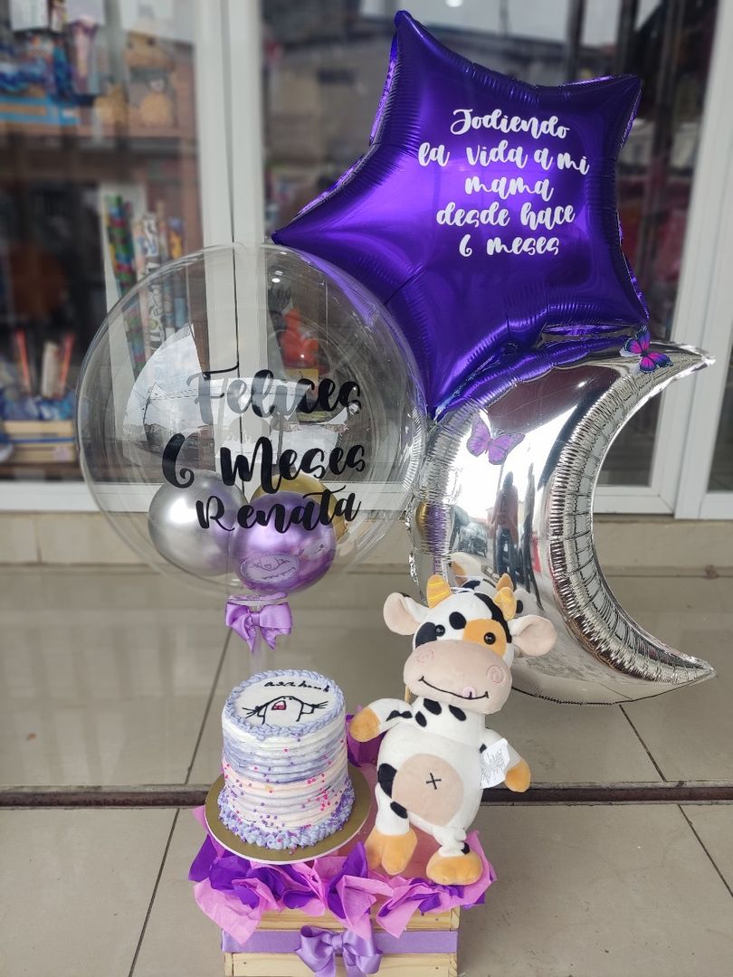 Torta en caja decorada 