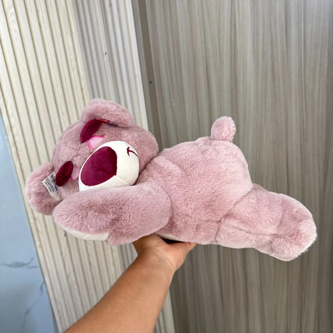 Lotso acostado