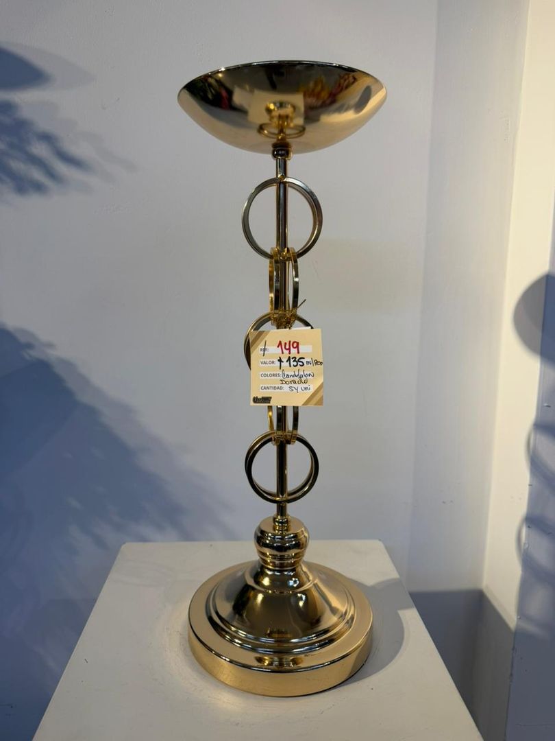 CANDELABRO CIRCULO METALICO